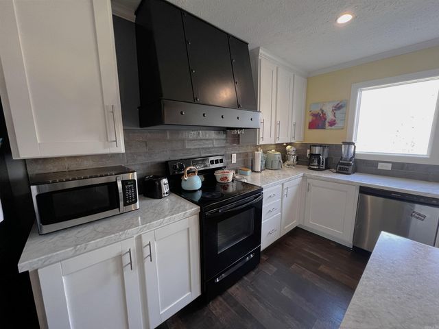 1920 Redbud Road, Redfield, AR 72132