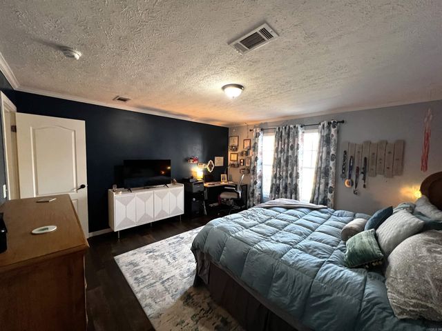 1920 Redbud Road, Redfield, AR 72132