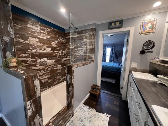 1920 Redbud Road, Redfield, AR 72132