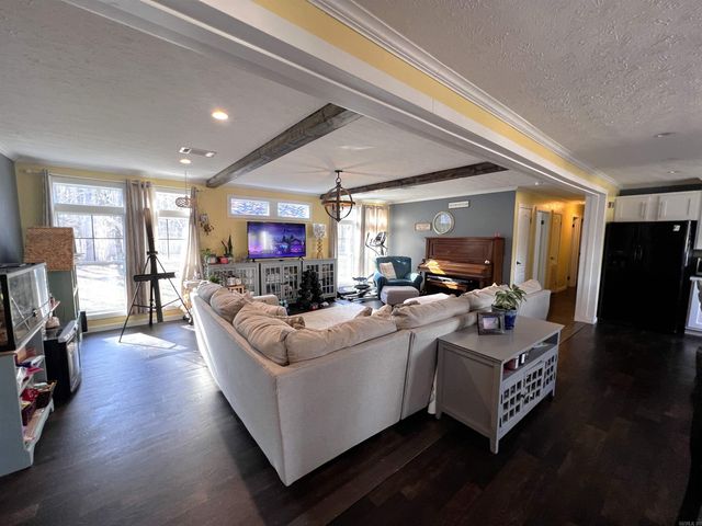 1920 Redbud Road, Redfield, AR 72132