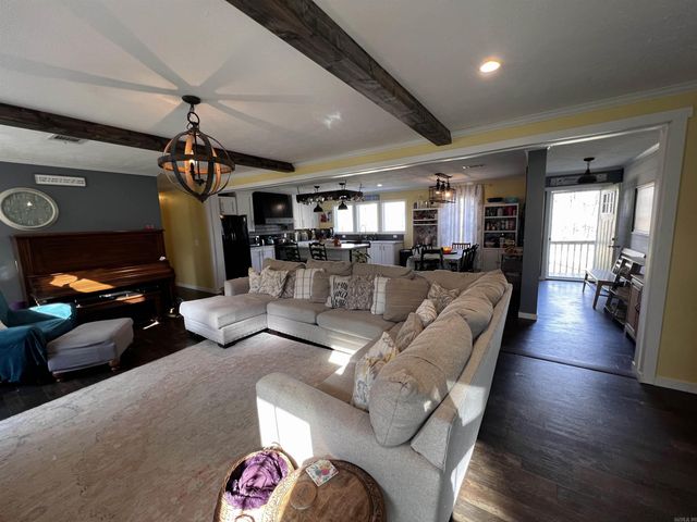 1920 Redbud Road, Redfield, AR 72132