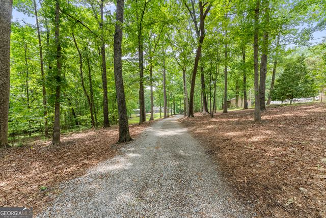 1405 Tapp Wood Road, Hoschton, GA 30548
