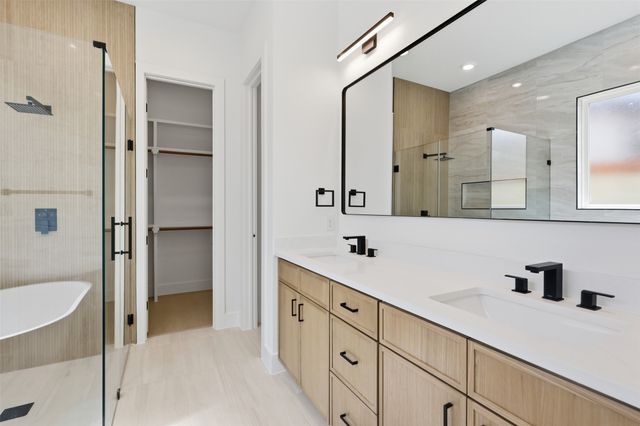 1414 Doyle Avenue, Dallas, TX 75203