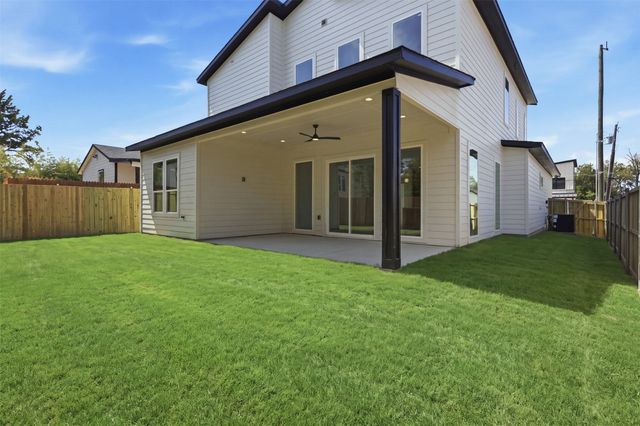 1414 Doyle Avenue, Dallas, TX 75203