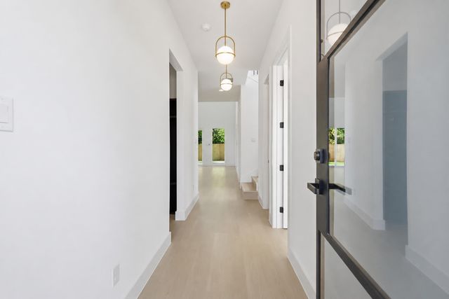 1414 Doyle Avenue, Dallas, TX 75203