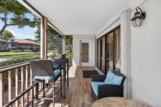 479 Brackenwood Lane N, Palm Beach Gardens, FL 33418