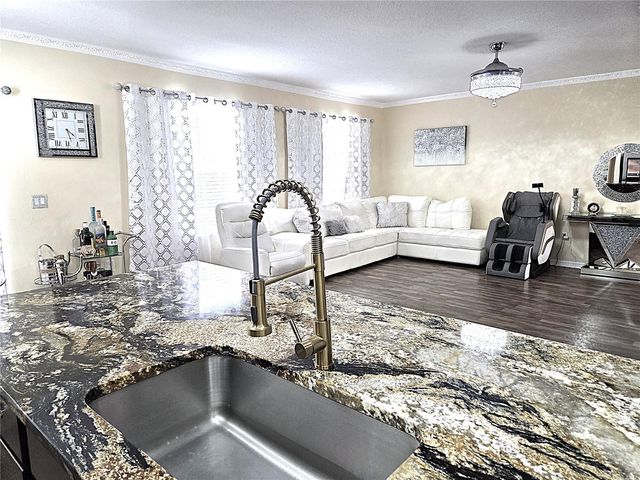4529 REISSWOOD LOOP, Palmetto, FL 34221