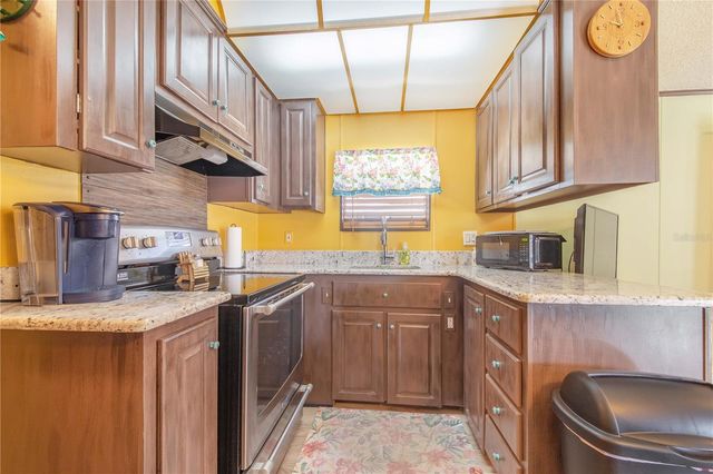 475 PINE LOOP, Frostproof, FL 33843