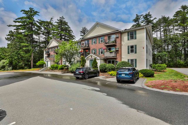 19-32 Kimberly Drive, Merrimack, NH 03054