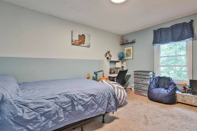 19-32 Kimberly Drive, Merrimack, NH 03054