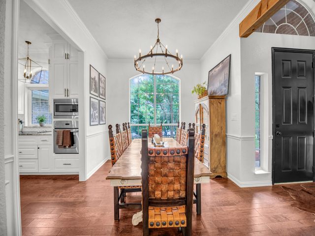 148 Saddle Brook Drive, Hudson Oaks, TX 76087