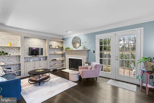 20716 HIGHLAND HALL DR, Montgomery Village, MD 20886