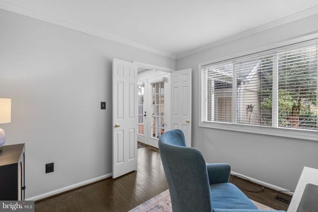 20716 HIGHLAND HALL DR, Montgomery Village, MD 20886