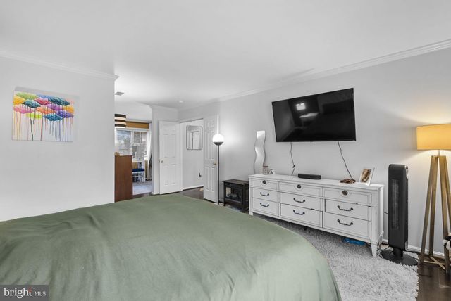 20716 HIGHLAND HALL DR, Montgomery Village, MD 20886