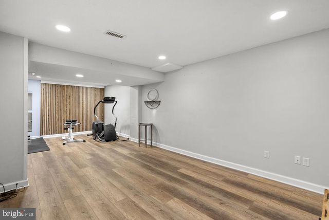 20716 HIGHLAND HALL DR, Montgomery Village, MD 20886