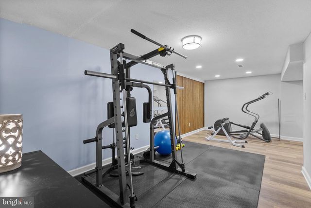 20716 HIGHLAND HALL DR, Montgomery Village, MD 20886