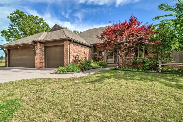 420 Steve Douglas Drive, Edmond, OK 73034