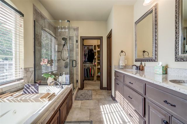 420 Steve Douglas Drive, Edmond, OK 73034