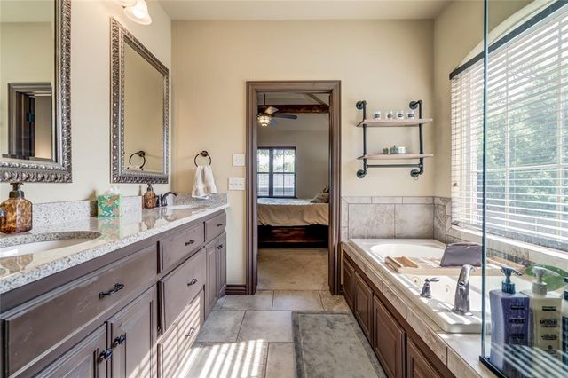420 Steve Douglas Drive, Edmond, OK 73034