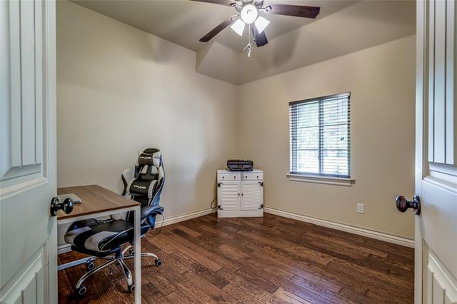 420 Steve Douglas Drive, Edmond, OK 73034