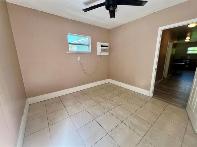 3261 S Us Highway 1 10, Fort Pierce, FL 34982