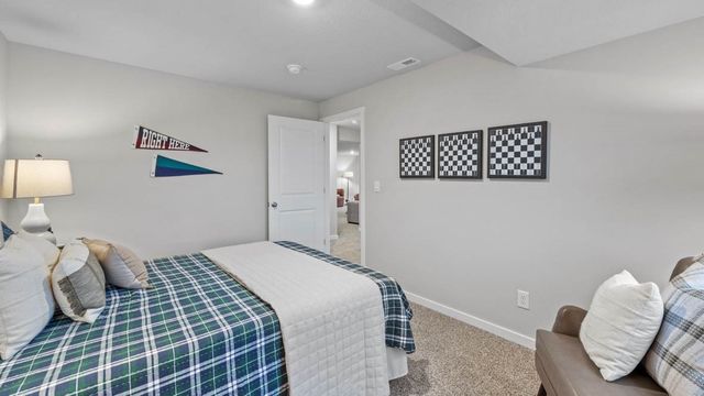 2889 Prairielight Drive, Hiawatha, IA 52233