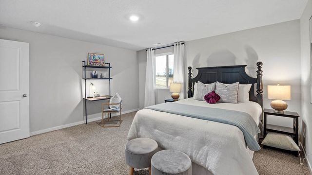 2889 Prairielight Drive, Hiawatha, IA 52233