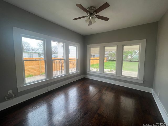 313 TOLEDO, San Antonio, TX 78203