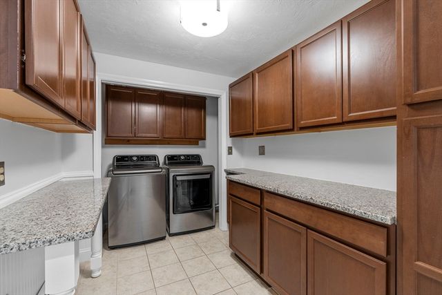 53 Concannon Circle, Weymouth, MA 02188