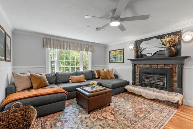 53 Concannon Circle, Weymouth, MA 02188