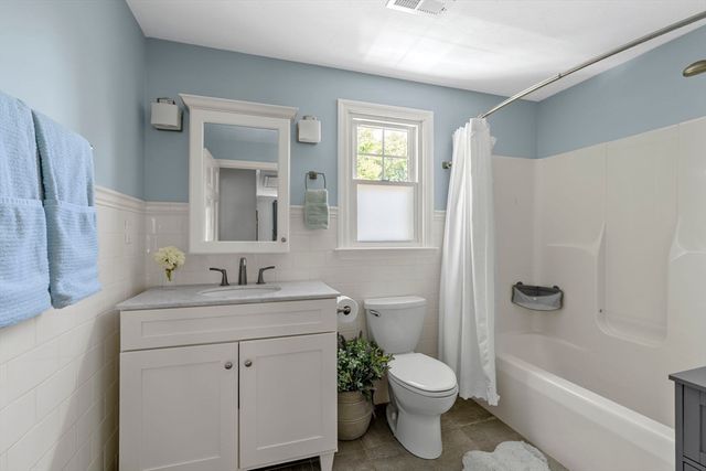 53 Concannon Circle, Weymouth, MA 02188