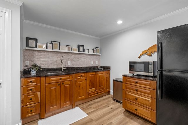 53 Concannon Circle, Weymouth, MA 02188