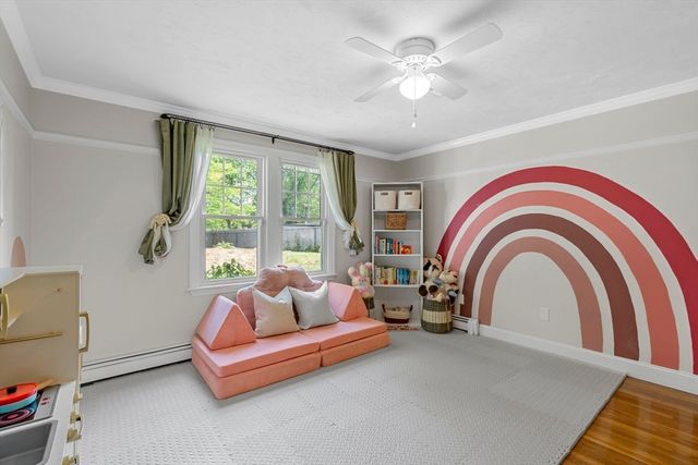 53 Concannon Circle, Weymouth, MA 02188