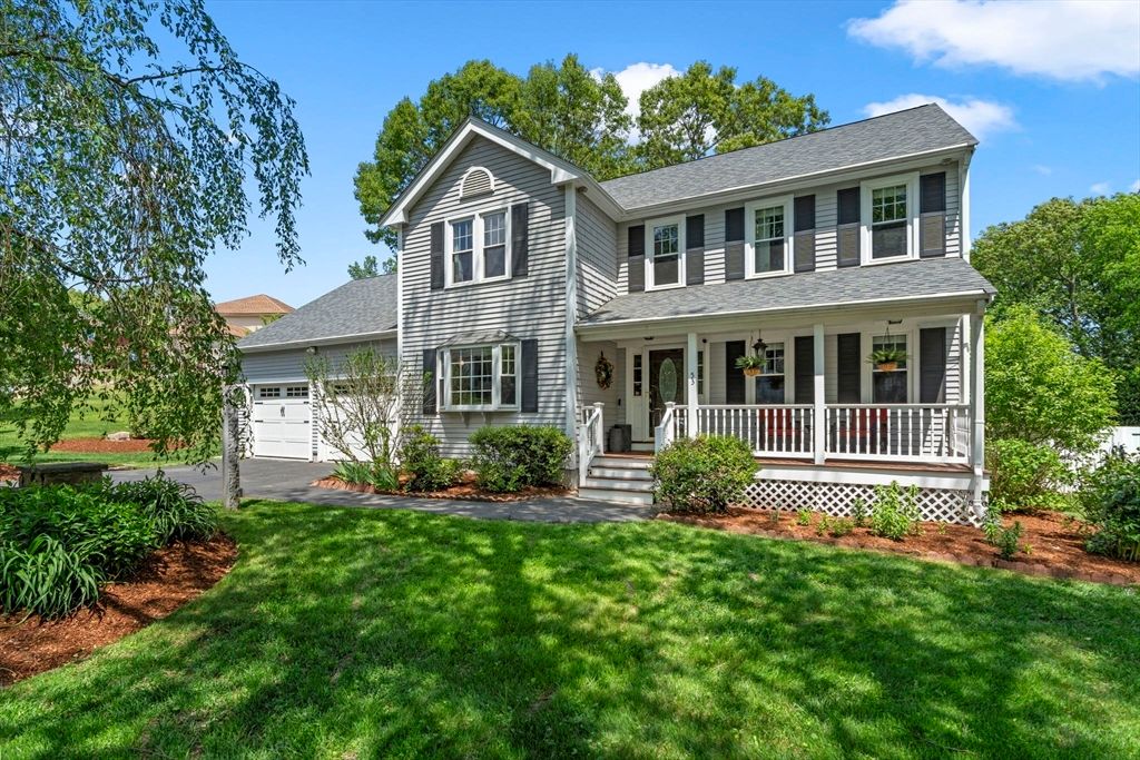 53 Concannon Circle, Weymouth, MA 02188