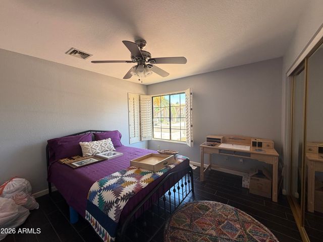 9418 W TONTO Lane, Peoria, AZ 85382