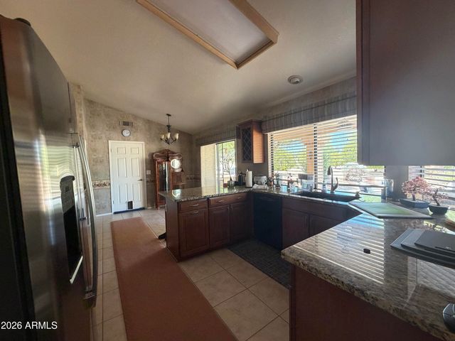 9418 W TONTO Lane, Peoria, AZ 85382