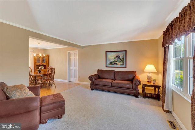 902 MAGNOLIA CT, Westminster, MD 21157