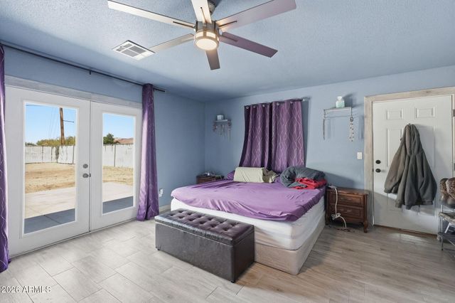 104 W PIEDMONT Road, Phoenix, AZ 85041