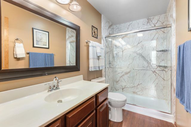 889 Rustic Acres Lane, Hebron, IN 46341