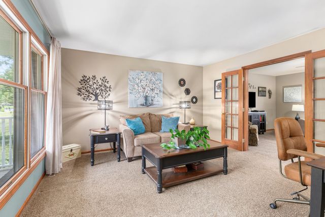 889 Rustic Acres Lane, Hebron, IN 46341
