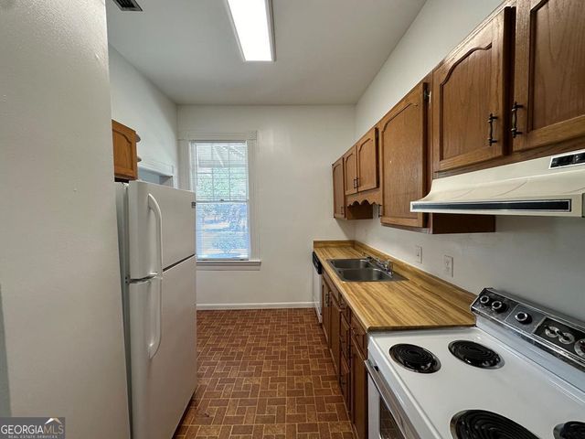 1615 N Patterson Street, Valdosta, GA 31601