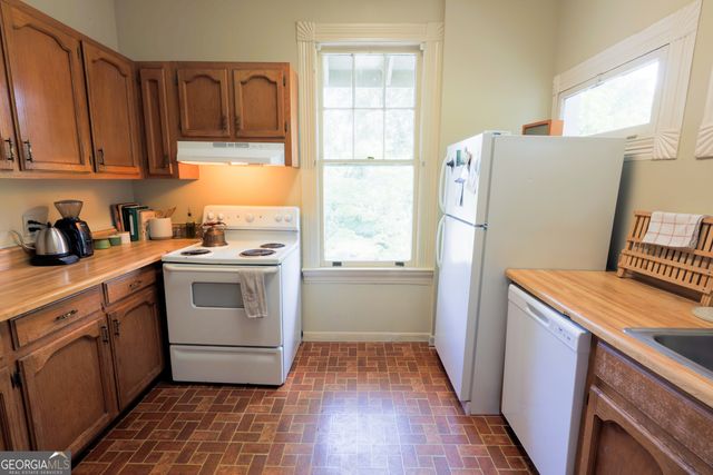 1615 N Patterson Street, Valdosta, GA 31601