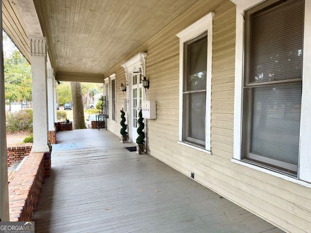 1615 N Patterson Street, Valdosta, GA 31601