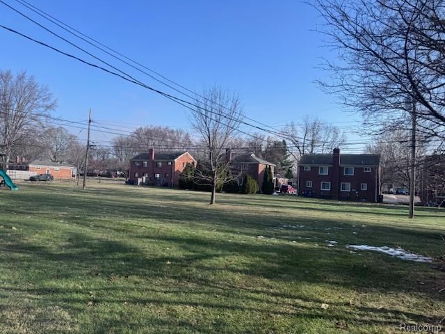 2714 Glenview Avenue, Royal Oak, MI 48073