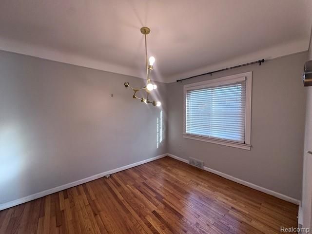 2714 Glenview Avenue, Royal Oak, MI 48073