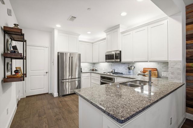 7221 Huckleberry Drive, Mckinney, TX 75070