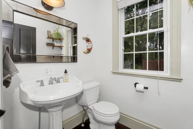 20 Worcester St, Grafton, MA 01519