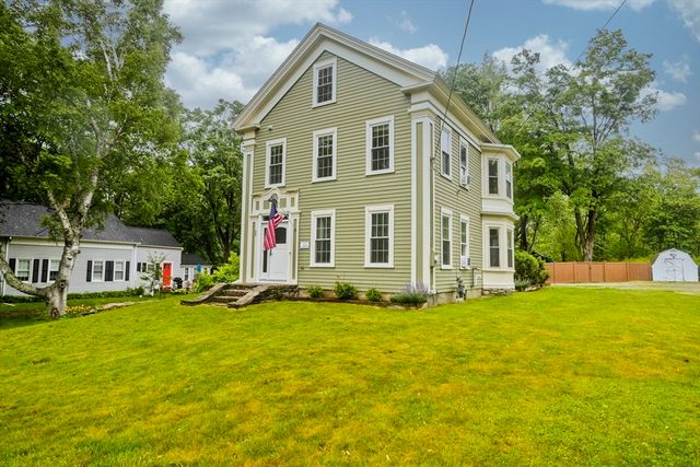 20 Worcester St, Grafton, MA 01519