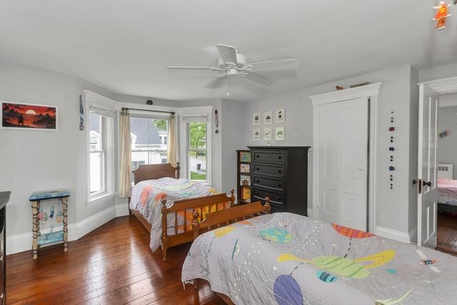 20 Worcester St, Grafton, MA 01519