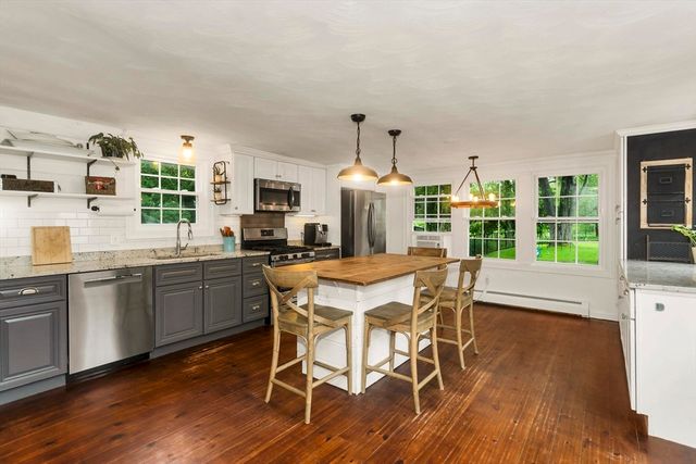 20 Worcester St, Grafton, MA 01519